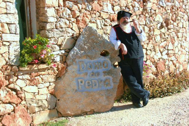 B&B Domo De Pedra Tottubella Eksteriør bilde