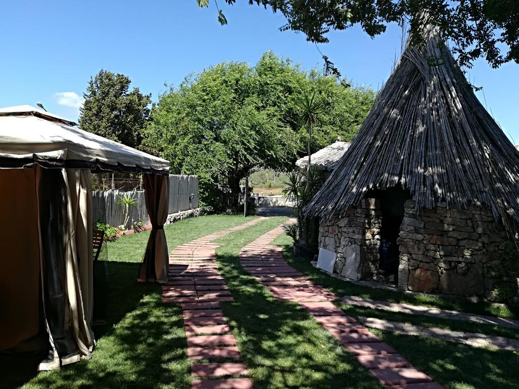 B&B Domo De Pedra Tottubella Eksteriør bilde
